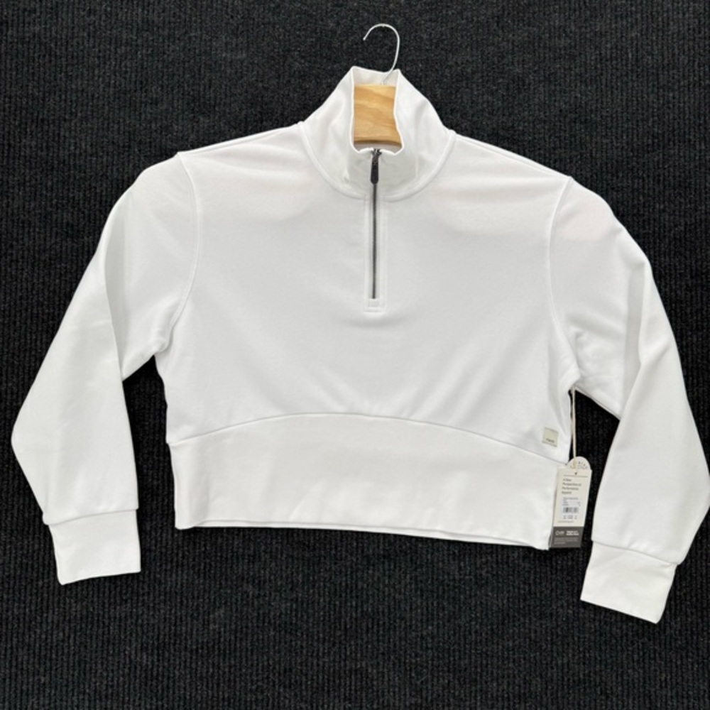 NWT Vuori Sedona Cropped Half Zip White Size Medium